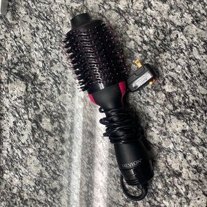 Revlon One Step Volumizer Original Brush Hairdryer